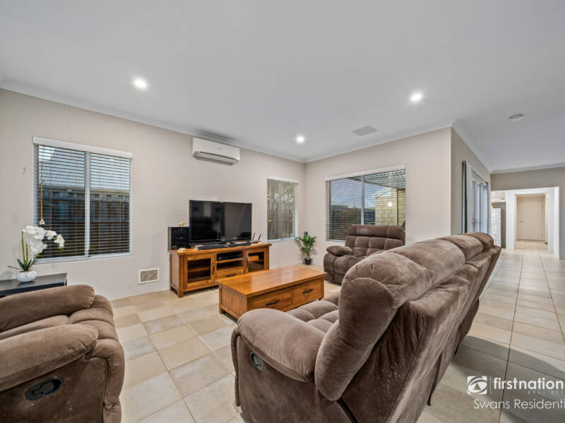 14 Elmridge Parkway, ELLENBROOK, WA 6069 AUS