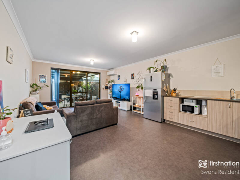 10 Feredy Lane, ELLENBROOK, WA 6069 AUS