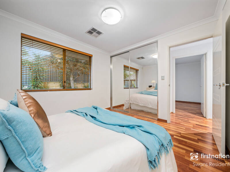 25 Kyneton Parkway, AVELEY, WA 6069 AUS