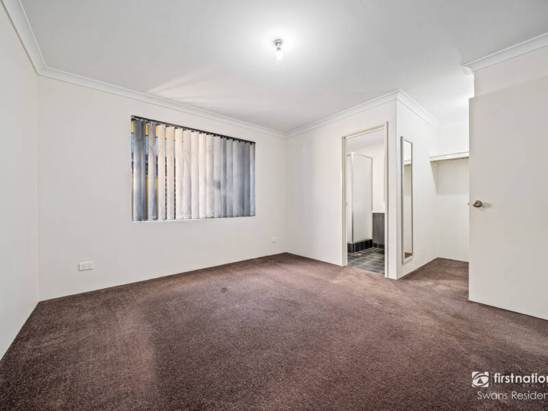 35 Alverda Parade, AVELEY, WA 6069 AUS