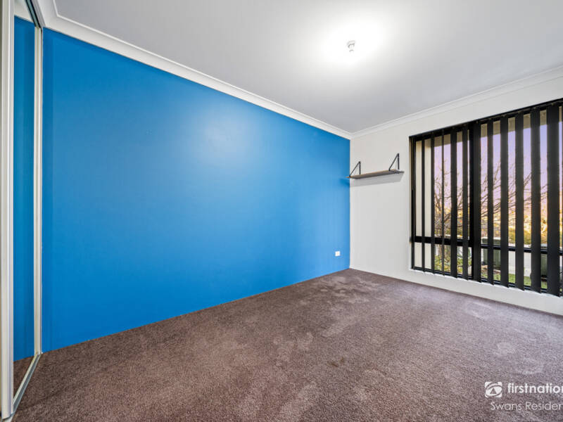 35 Alverda Parade, AVELEY, WA 6069 AUS