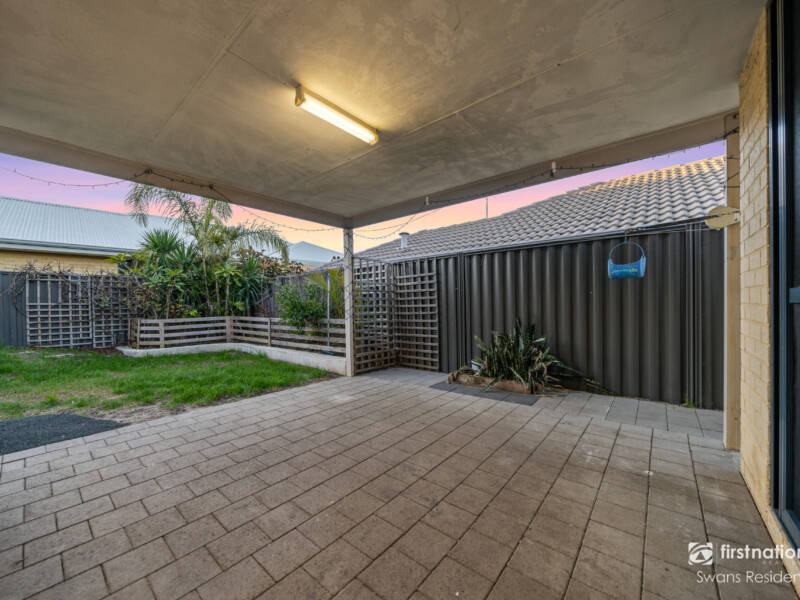 35 Alverda Parade, AVELEY, WA 6069 AUS