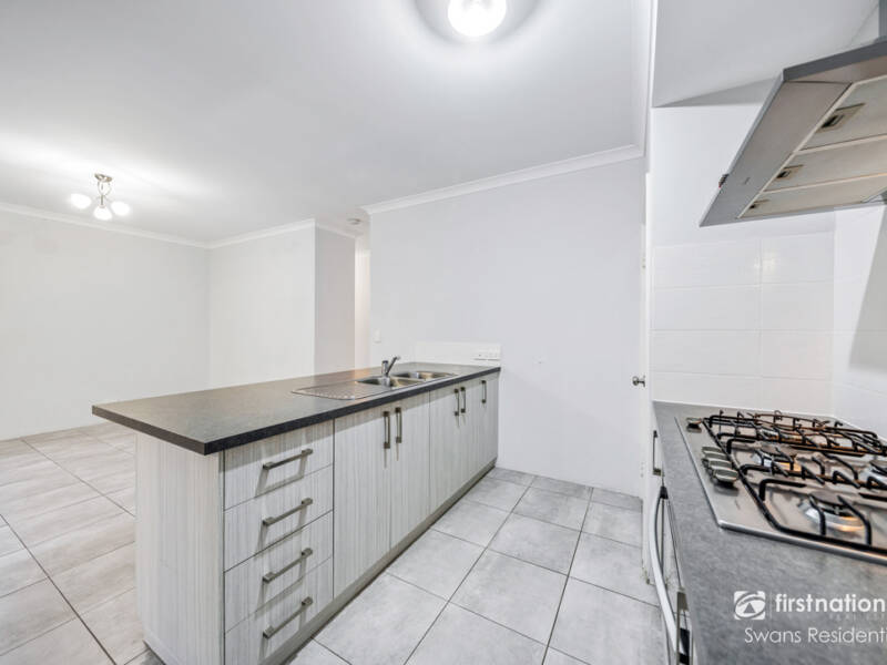 90 Cheriton Avenue, ELLENBROOK, WA 6069 AUS