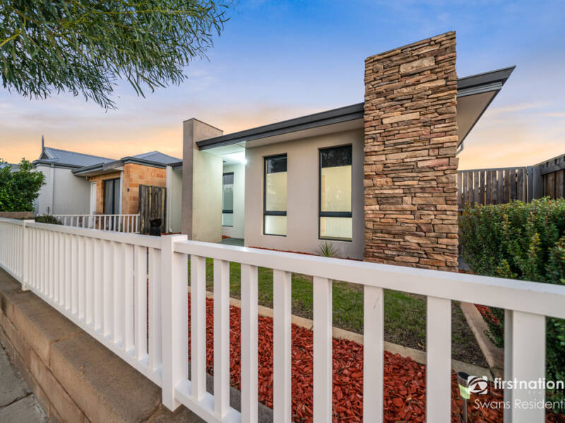90 Cheriton Avenue, ELLENBROOK, WA 6069 AUS