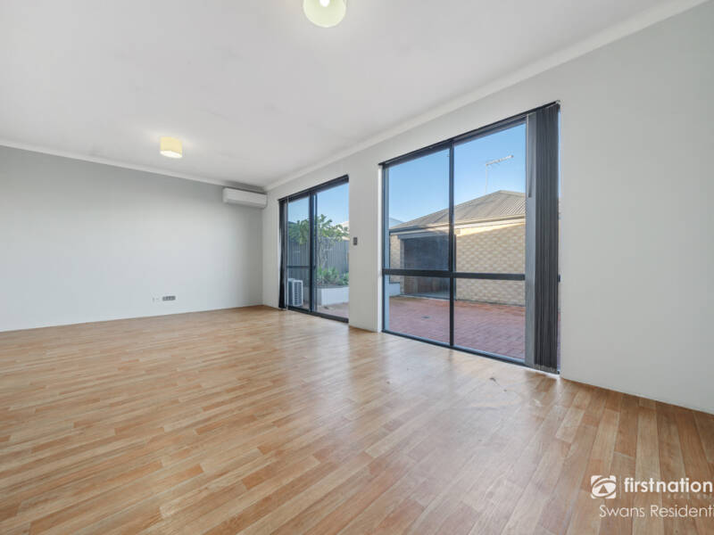 16 Kinlock Way, AVELEY, WA 6069 AUS