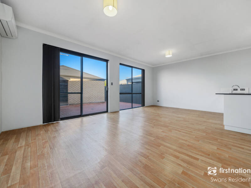 16 Kinlock Way, AVELEY, WA 6069 AUS