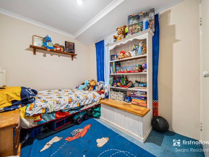 5 Karbar Pass, ELLENBROOK, WA 6069 AUS