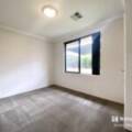 10 Torside Street, AVELEY, WA 6069 AUS