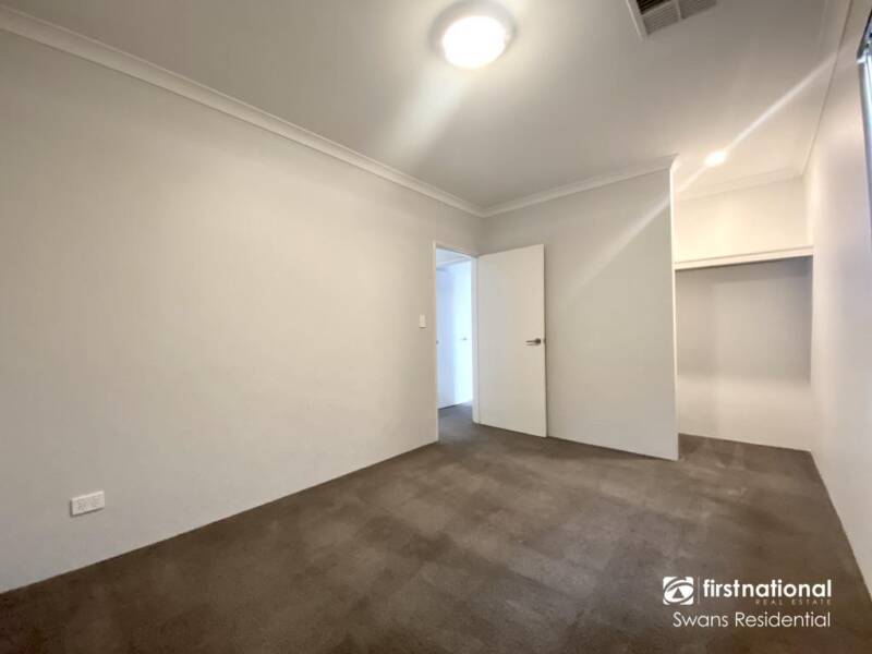 10 Torside Street, AVELEY, WA 6069 AUS
