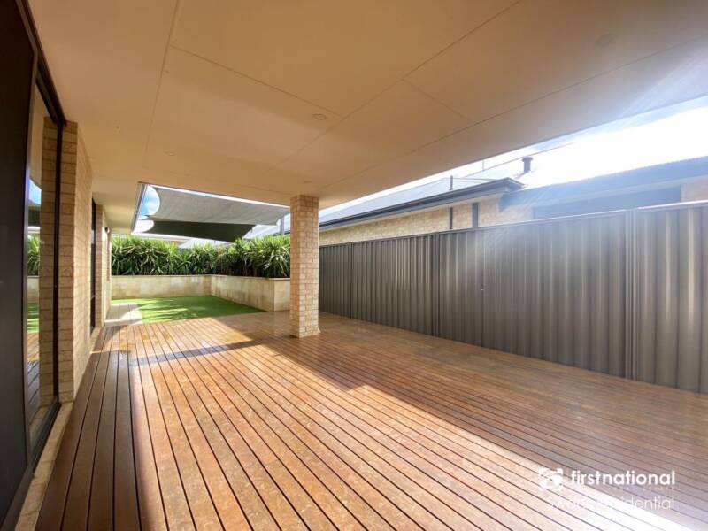 10 Torside Street, AVELEY, WA 6069 AUS