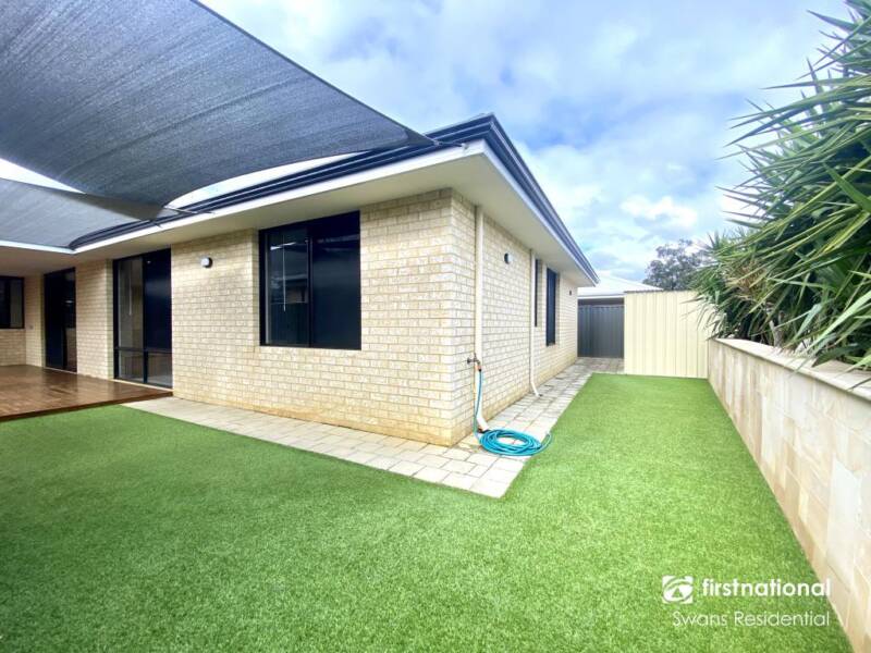 10 Torside Street, AVELEY, WA 6069 AUS