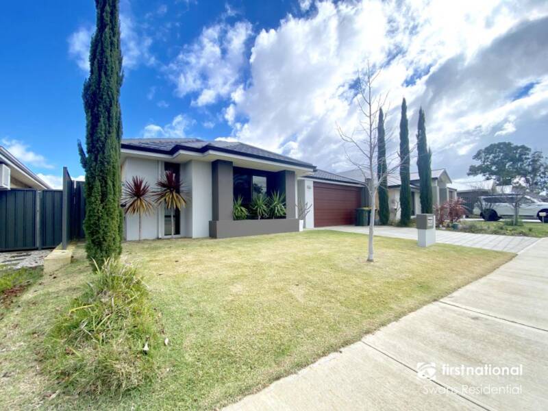10 Torside Street, AVELEY, WA 6069 AUS