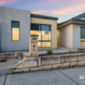 10 Marden Grange, AVELEY, WA 6069 AUS
