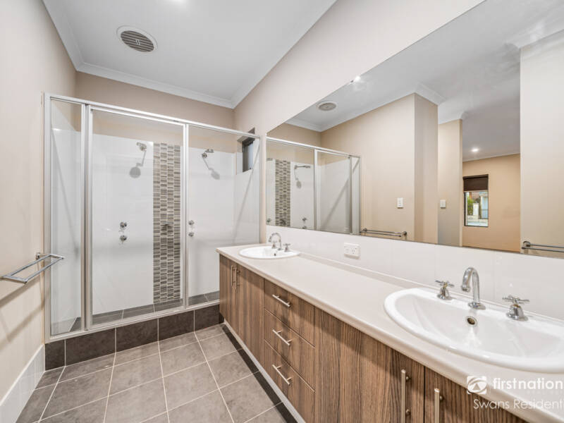 10 Marden Grange, AVELEY, WA 6069 AUS