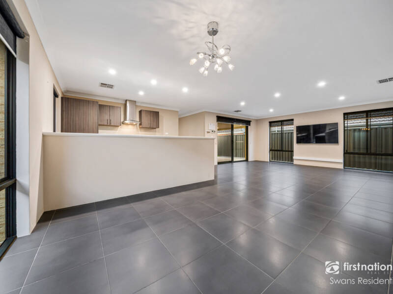 10 Marden Grange, AVELEY, WA 6069 AUS