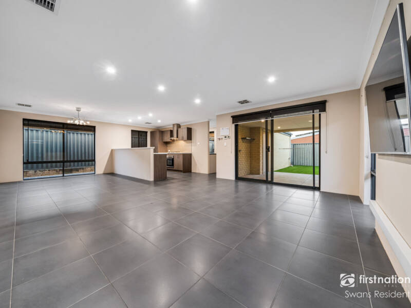 10 Marden Grange, AVELEY, WA 6069 AUS