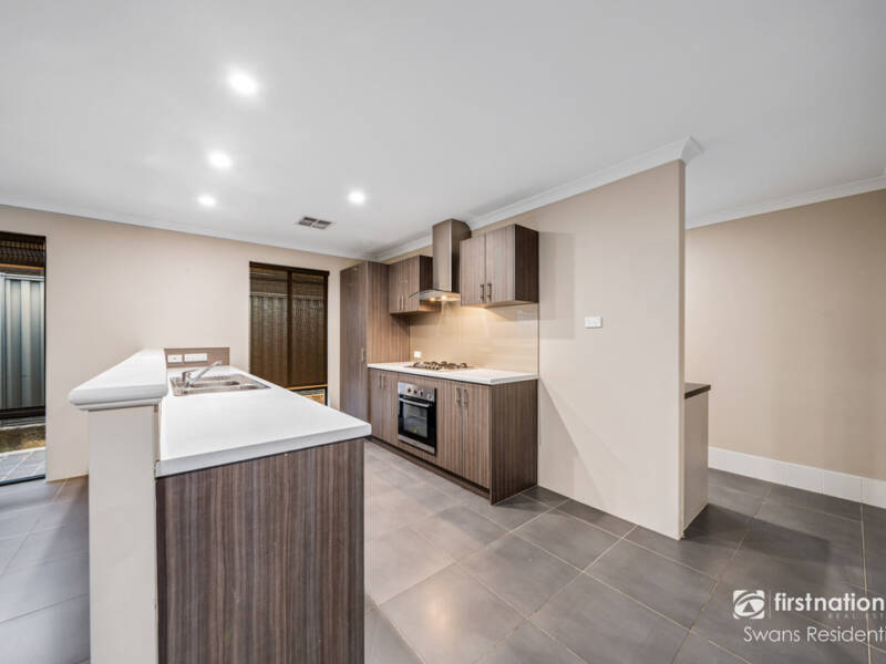 10 Marden Grange, AVELEY, WA 6069 AUS