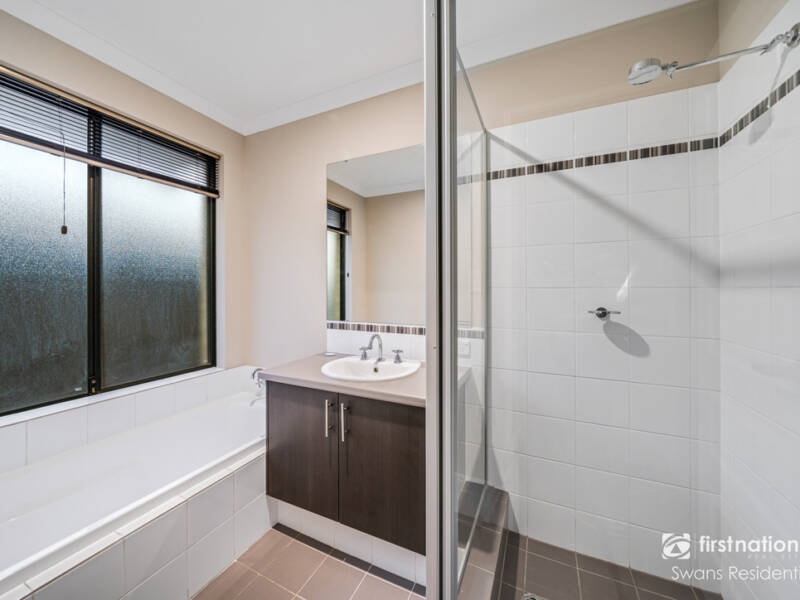 10 Marden Grange, AVELEY, WA 6069 AUS