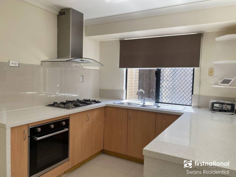 83 Larrawa Circle, ELLENBROOK, WA 6069 AUS