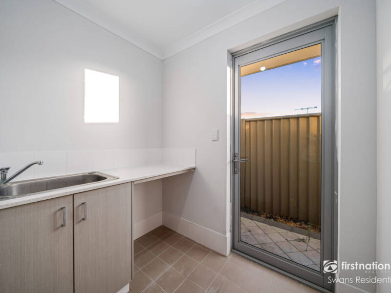 29 Fulvous Loop, EGLINTON, WA 6034 AUS