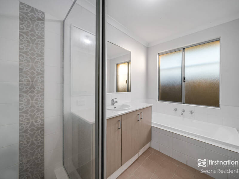 29 Fulvous Loop, EGLINTON, WA 6034 AUS