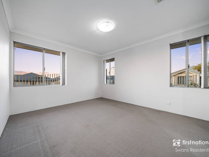 29 Fulvous Loop, EGLINTON, WA 6034 AUS