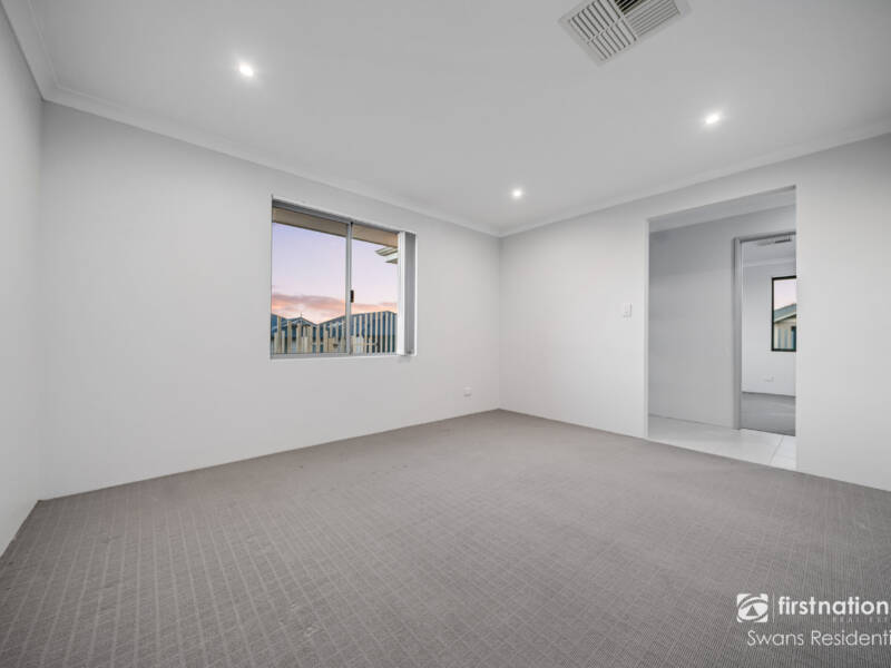 29 Fulvous Loop, EGLINTON, WA 6034 AUS