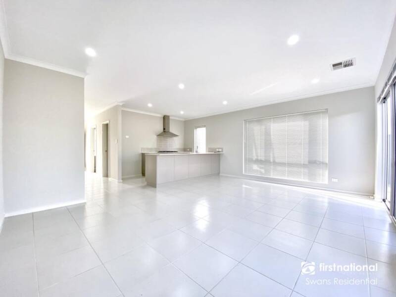64 Strinesdale Boulevard, AVELEY, WA 6069 AUS