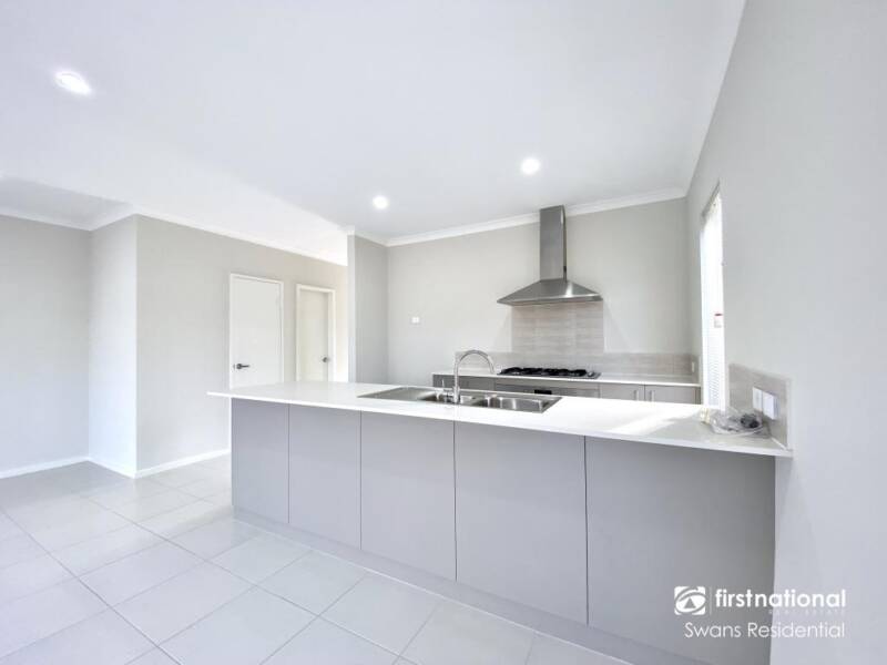 64 Strinesdale Boulevard, AVELEY, WA 6069 AUS