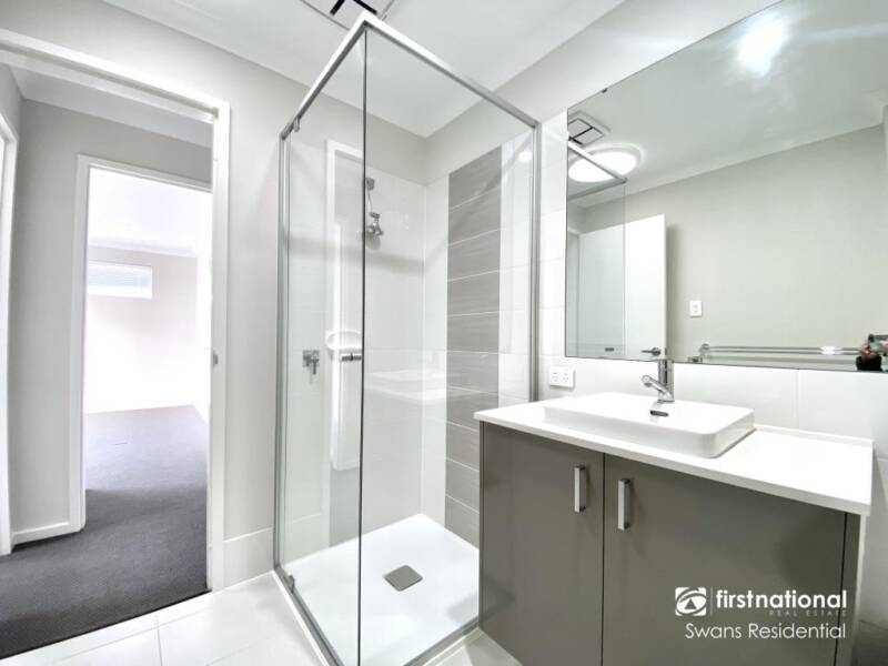 64 Strinesdale Boulevard, AVELEY, WA 6069 AUS