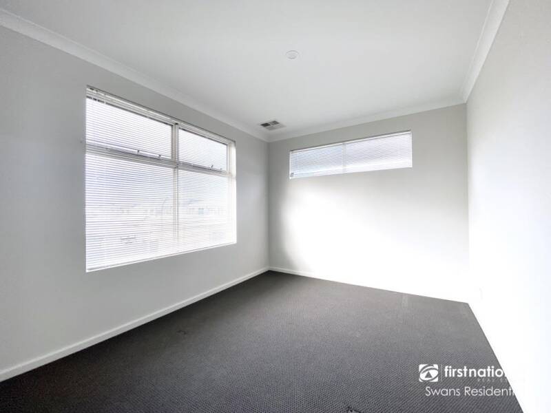 64 Strinesdale Boulevard, AVELEY, WA 6069 AUS