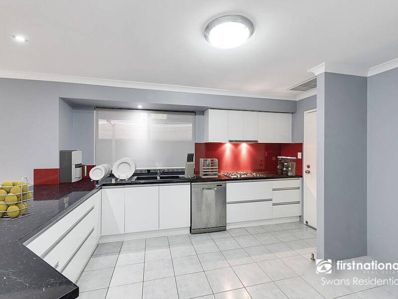 27 Ridley Street, AVELEY, WA 6069 AUS