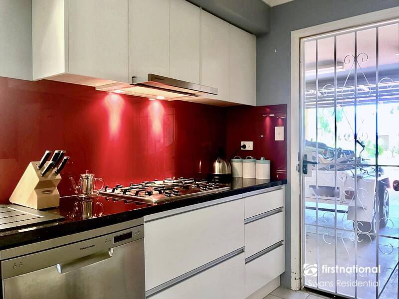 27 Ridley Street, AVELEY, WA 6069 AUS