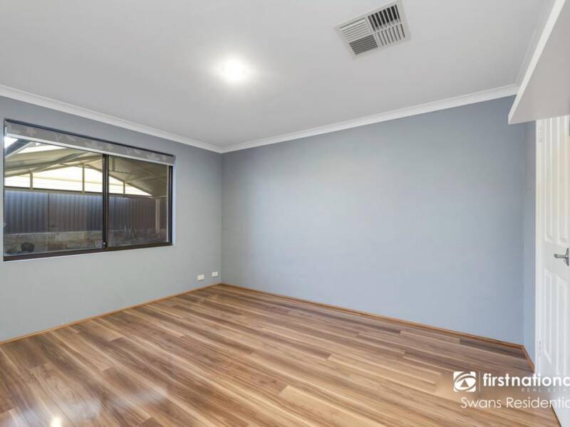 27 Ridley Street, AVELEY, WA 6069 AUS