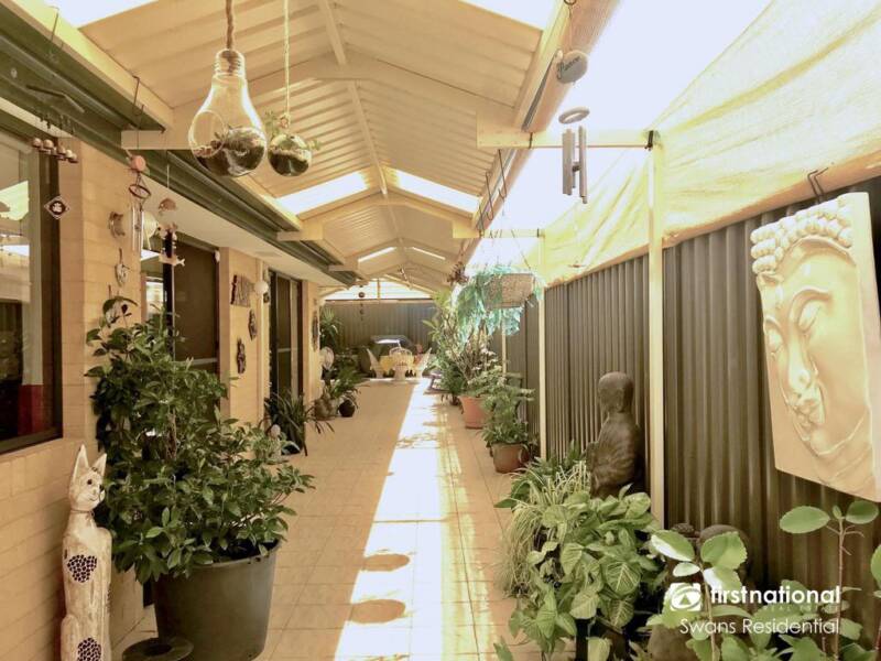27 Ridley Street, AVELEY, WA 6069 AUS