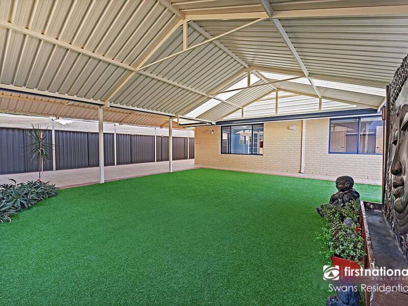 27 Ridley Street, AVELEY, WA 6069 AUS