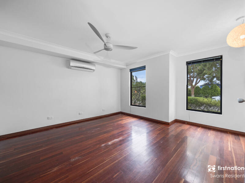 25 Kalyeeda Terrace, ELLENBROOK, WA 6069 AUS