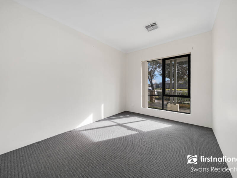 175 Dalmilling Drive, ELLENBROOK, WA 6069 AUS