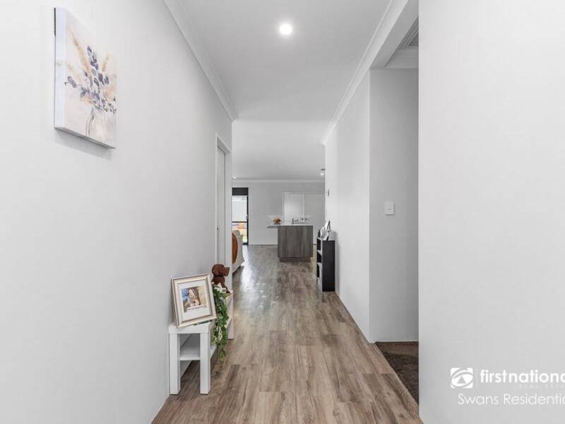 15 Cardross Street, BRABHAM, WA 6055 AUS