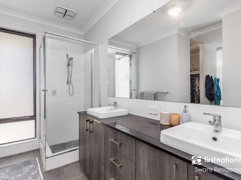 15 Cardross Street, BRABHAM, WA 6055 AUS