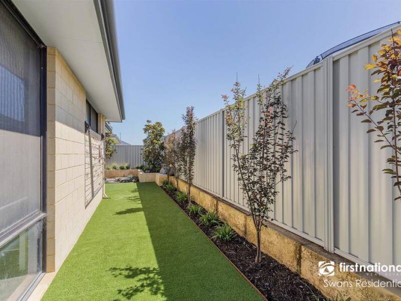 15 Cardross Street, BRABHAM, WA 6055 AUS