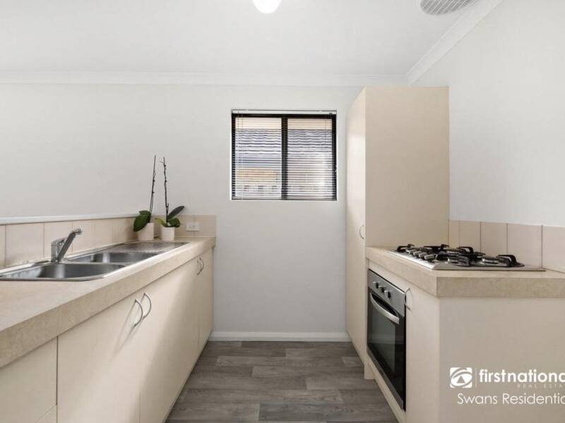 60 Brixton Crescent, ELLENBROOK, WA 6069 AUS