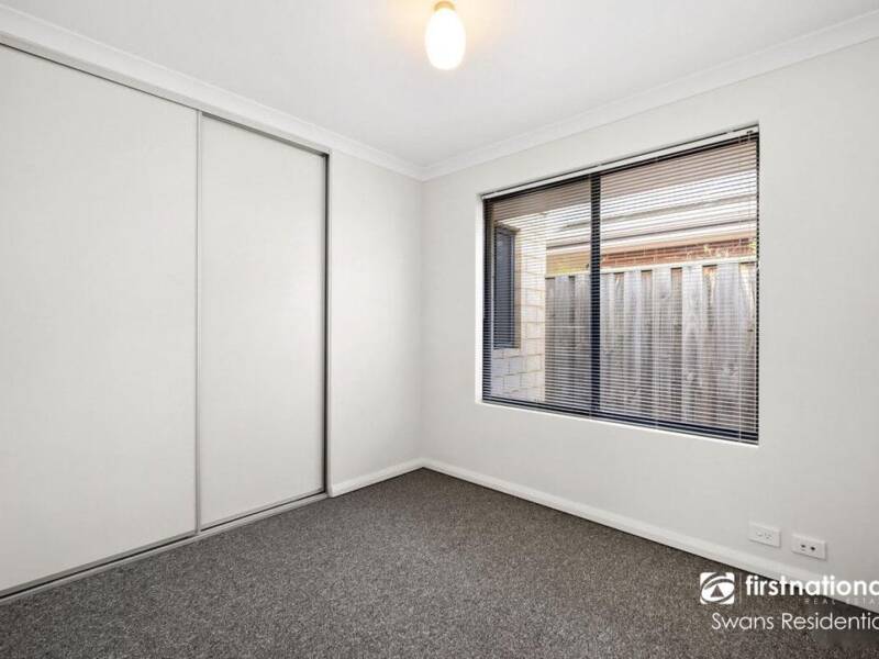 60 Brixton Crescent, ELLENBROOK, WA 6069 AUS