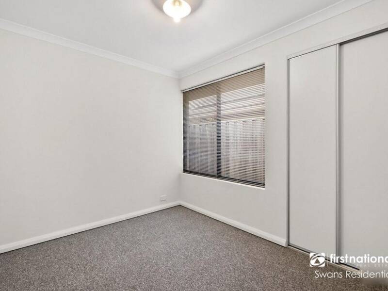 60 Brixton Crescent, ELLENBROOK, WA 6069 AUS