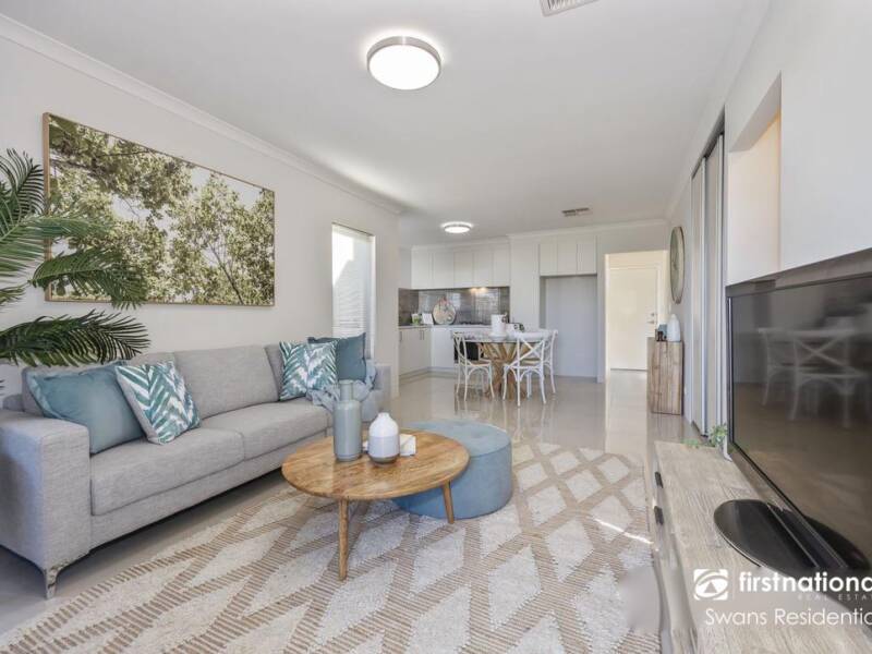 11/89 Redstone Trail, ELLENBROOK, WA 6069 AUS