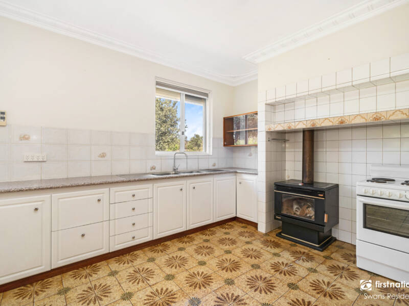 230 Haddrill Road, BASKERVILLE, WA 6056 AUS