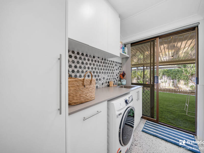 9 Marion Court, BELDON, WA 6027 AUS