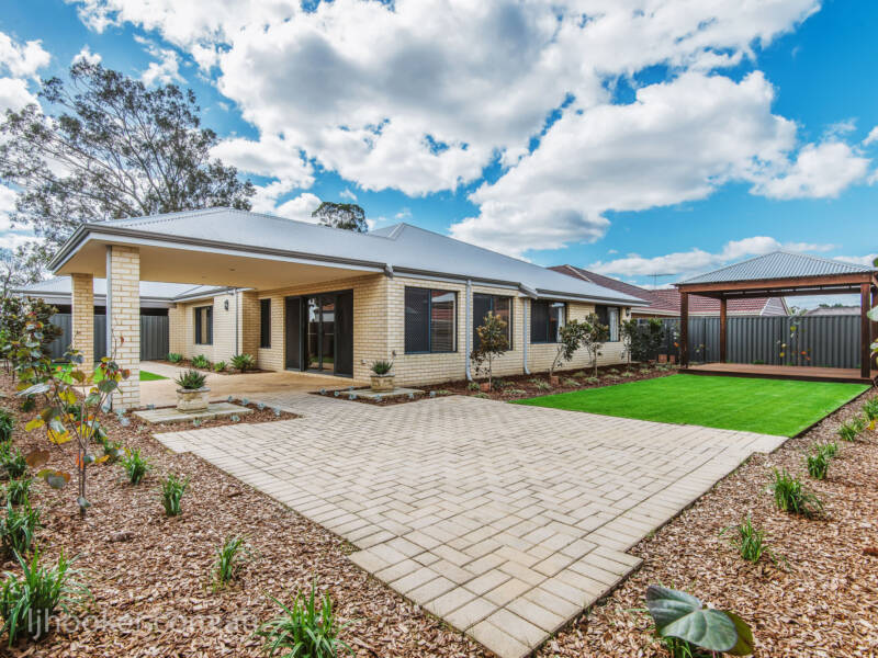 30 Turkich Parade, AVELEY, WA 6069 AUS