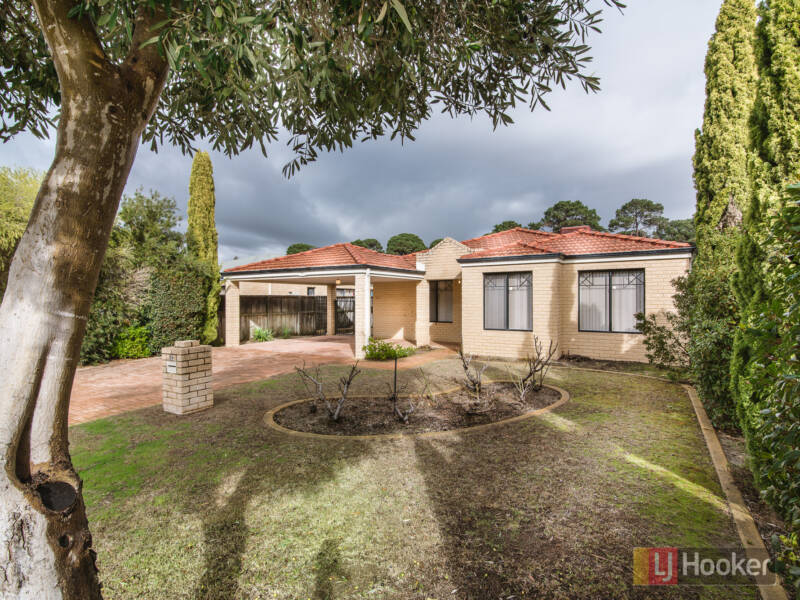32 Rossini Circle, ELLENBROOK, WA 6069 AUS