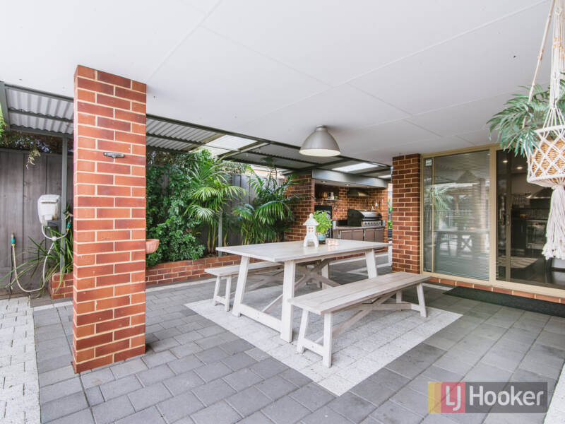 12 Winderie Crescent, ELLENBROOK, WA 6069 AUS